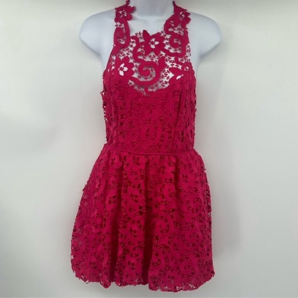 Saylor Pink Amari Lace Mini Dress Size Small - Picture 7 of 16